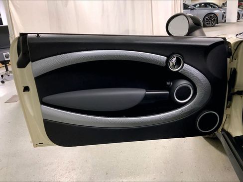 Used 2009 MINI Cooper S FWD image 21