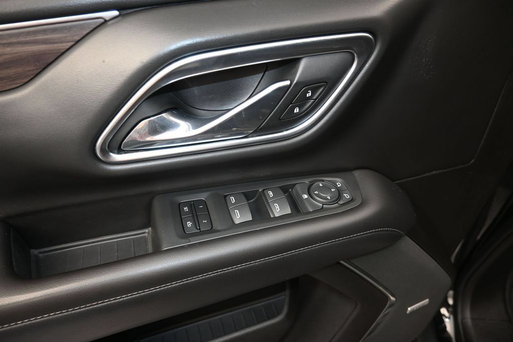 Certified 2021 Chevrolet Tahoe LT AWD/4WD image 11