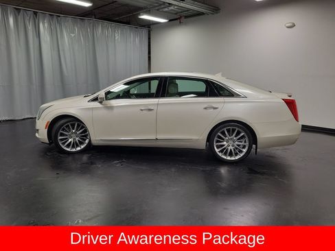 Used 2014 Cadillac XTS Platinum AWD/4WD image 6