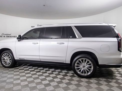 Used 2021 Cadillac Escalade ESV Premium Luxury w/ Driver Assist Tech Package AWD/4WD image 13