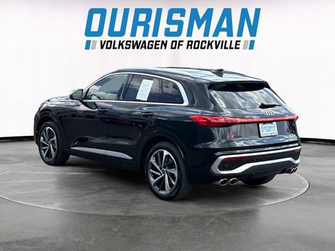 Used 2025 Audi SQ5 Premium Plus w/ Premium Plus Package AWD/4WD image 4