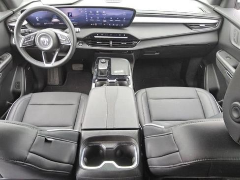 Used 2026 Buick Enclave Preferred AWD/4WD image 11