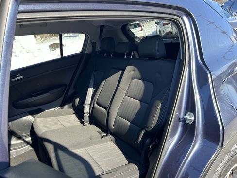 Used 2020 Kia Sportage LX image 22