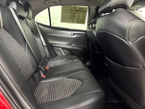Used 2022 Toyota Camry SE FWD image 28