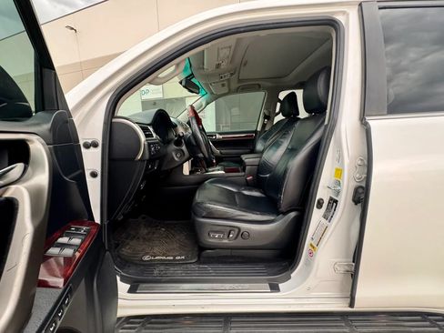 Used 2010 Lexus GX 460 w/ Convenience Pkg AWD/4WD image 11
