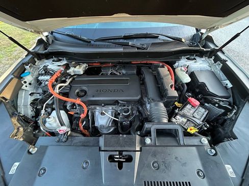 Used 2023 Honda CR-V Sport image 11