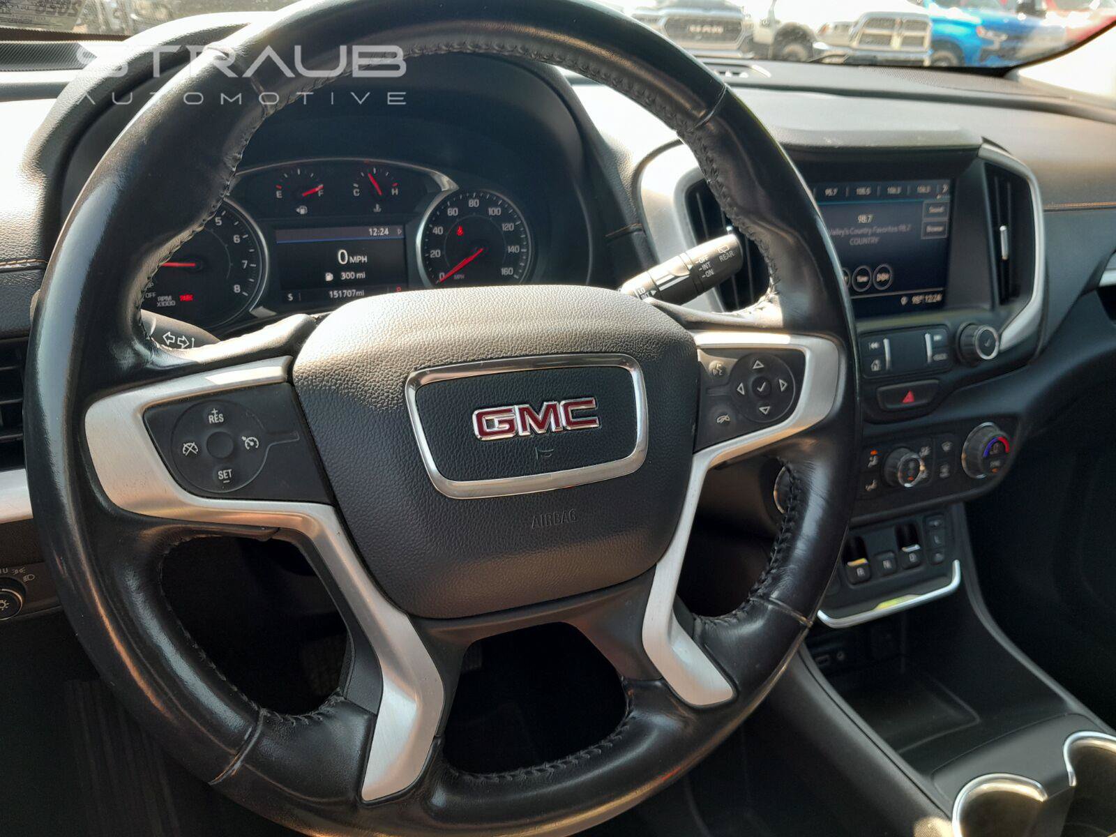 Used 2019 GMC Terrain SLE w/ Driver Convenience Package AWD/4WD image 11