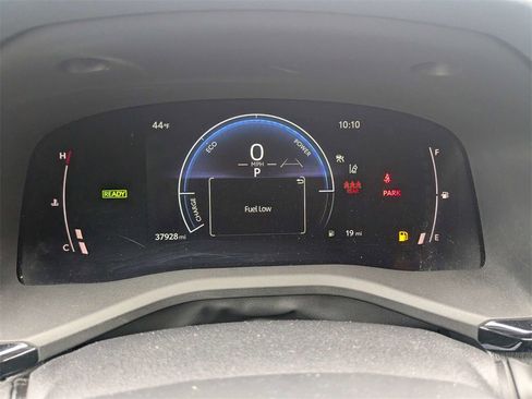 Used 2025 Toyota Camry LE image 21