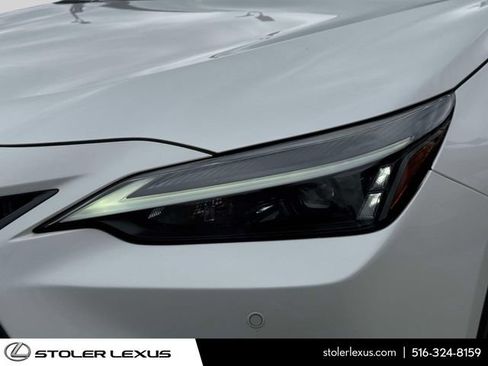 Used 2022 Lexus NX 250 FWD image 13