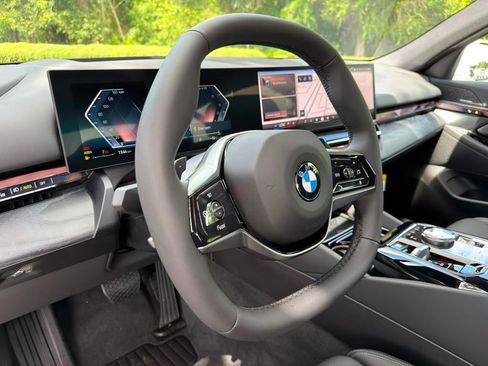 New 2027 BMW 530i w/ Premium Package RWD image 15