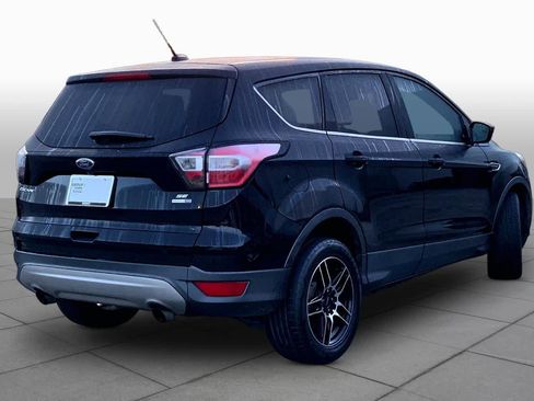 Used 2017 Ford Escape SE AWD/4WD image 12