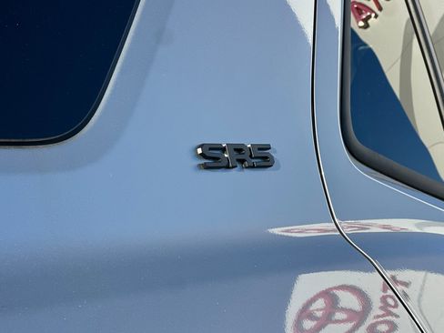 New 2026 Toyota 4Runner SR5 image 7