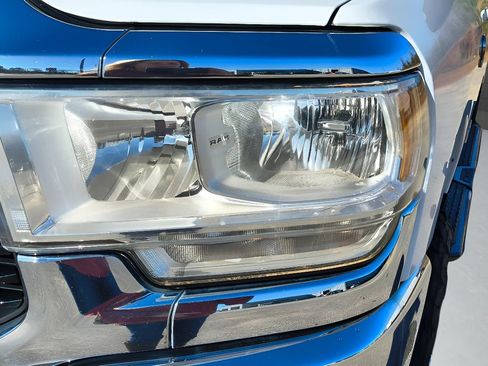 Used 2019 RAM 2500 Big Horn image 13