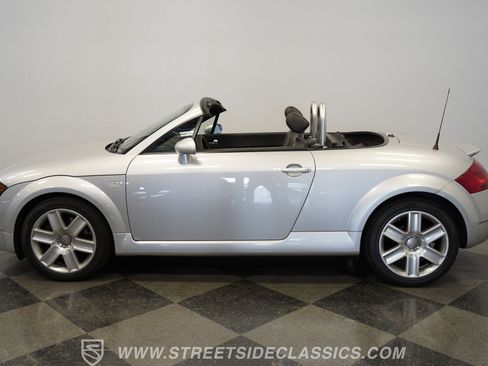 Used 2003 Audi TT 1.8T FWD image 8