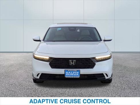 Used 2023 Honda Accord EX image 3