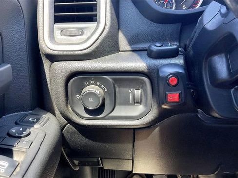 Used 2023 RAM 2500 Tradesman AWD/4WD image 33