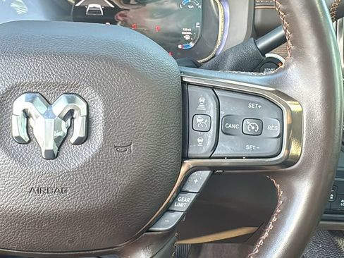 Used 2025 RAM 2500 Limited AWD/4WD image 20