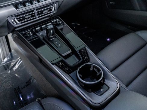 Used 2021 Porsche 911 Carrera S image 33