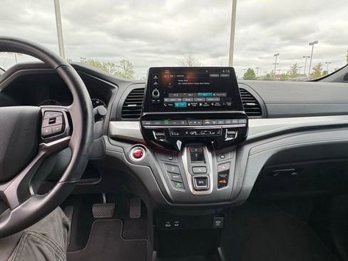 Used 2025 Honda Odyssey Sport-L image 21
