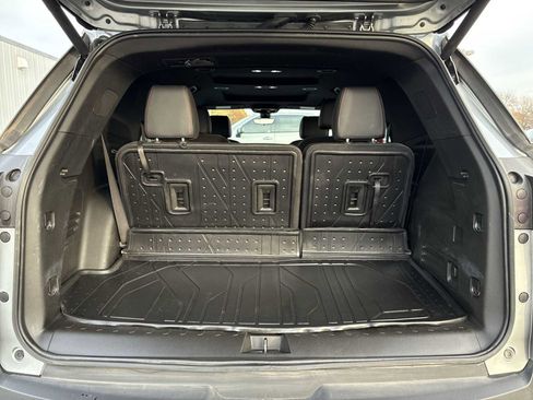 Certified 2023 Chevrolet Traverse RS w/ LPO, Floor Liner Package image 27