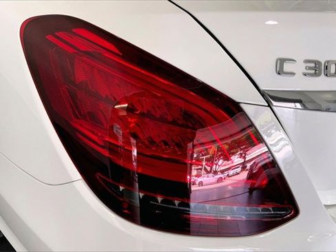 Used 2021 Mercedes-Benz C 300 Sedan image 29