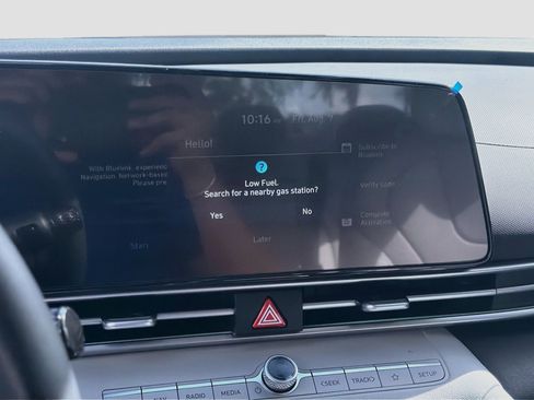 New 2026 Hyundai Elantra Limited FWD image 10