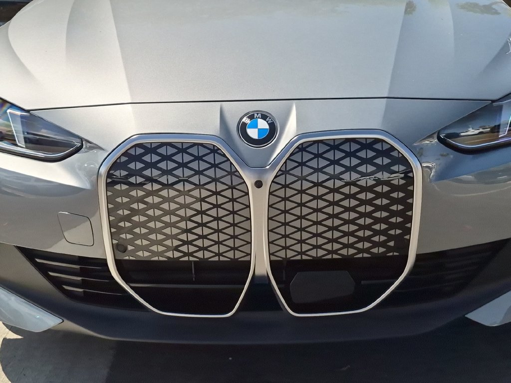 New 2026 BMW i4 xDrive40i w/ Premium Package AWD/4WD image 37