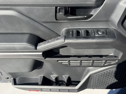 New 2026 Toyota Tacoma SR5 image 18