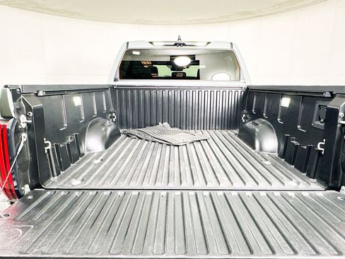 Used 2024 Toyota Tundra Platinum image 30