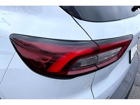 Used 2025 Ford Escape ST-Line image 34