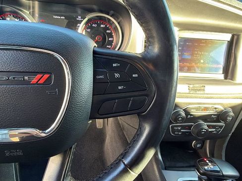 Used 2022 Dodge Charger SXT image 28