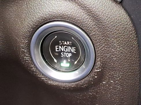 Used 2021 GMC Sierra 1500 Denali w/ Denali Ultimate Package AWD/4WD image 58
