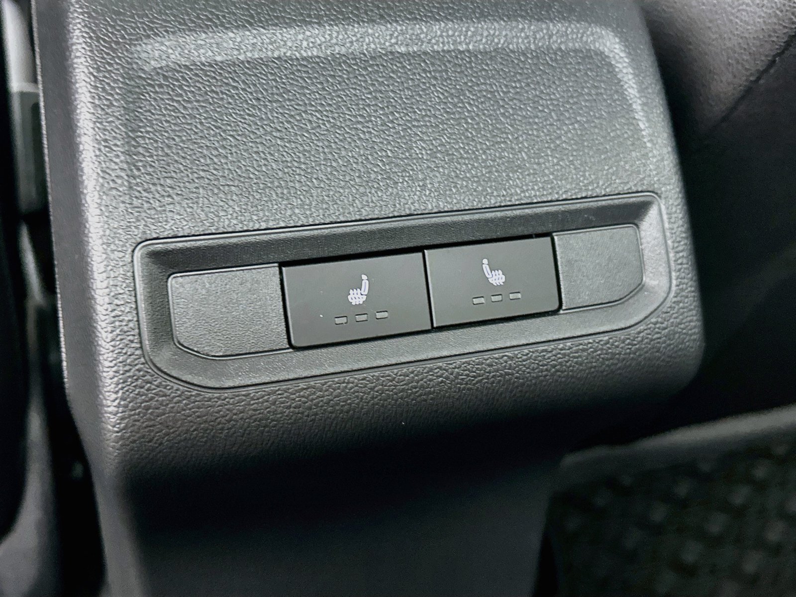 Certified 2024 Volkswagen Jetta SEL FWD image 36