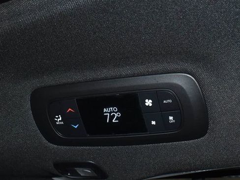 New 2026 Chrysler Pacifica Select w/ S Appearance Package image 29