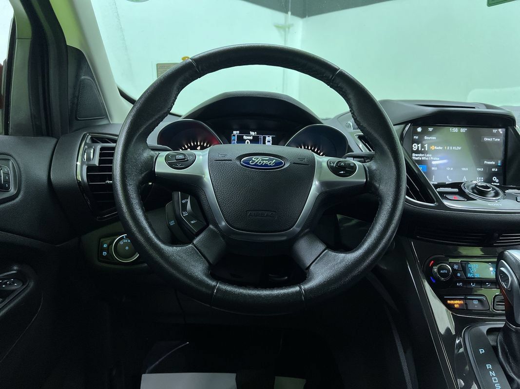 Used 2016 Ford Escape Titanium AWD/4WD image 20