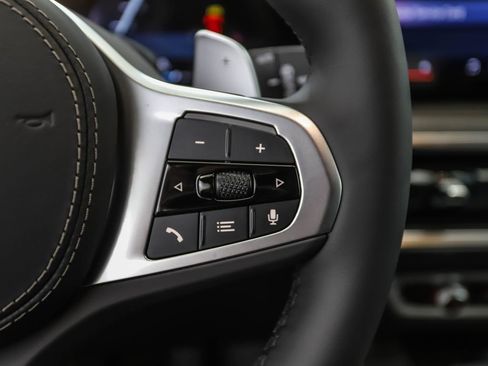 New 2026 BMW X5 xDrive40i w/ M Sport Package image 13