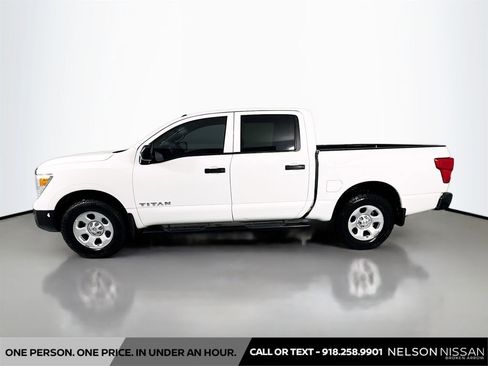 Used 2021 Nissan Titan S AWD/4WD image 8