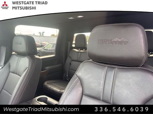 Used 2020 Chevrolet Silverado 2500 High Country w/ Technology Package AWD/4WD image 15