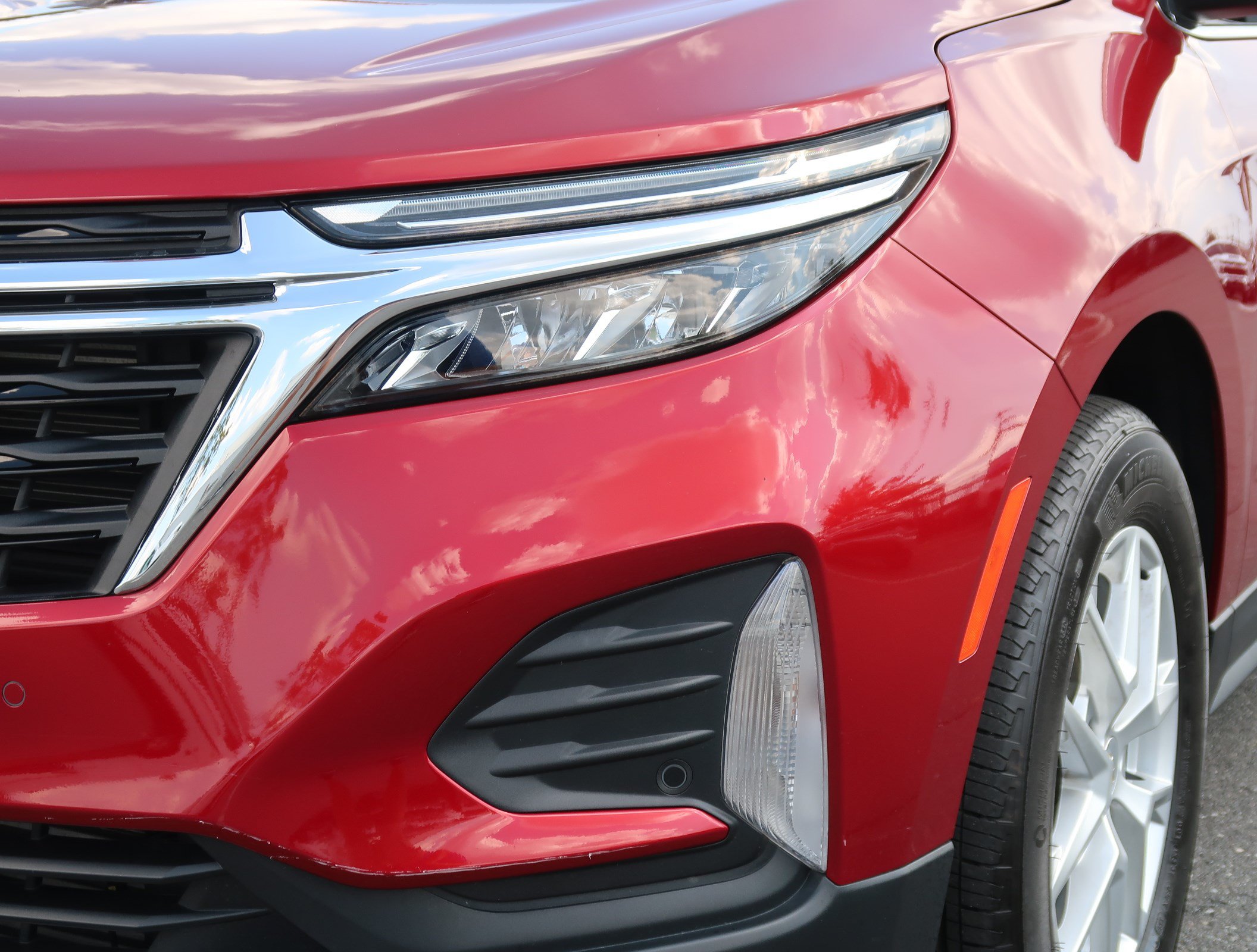 Used 2023 Chevrolet Equinox LT FWD image 6