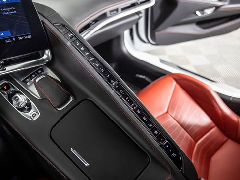 Used 2020 Chevrolet Corvette Stingray Premium Conv w/ 3LT Preferred Equipment Group image 32