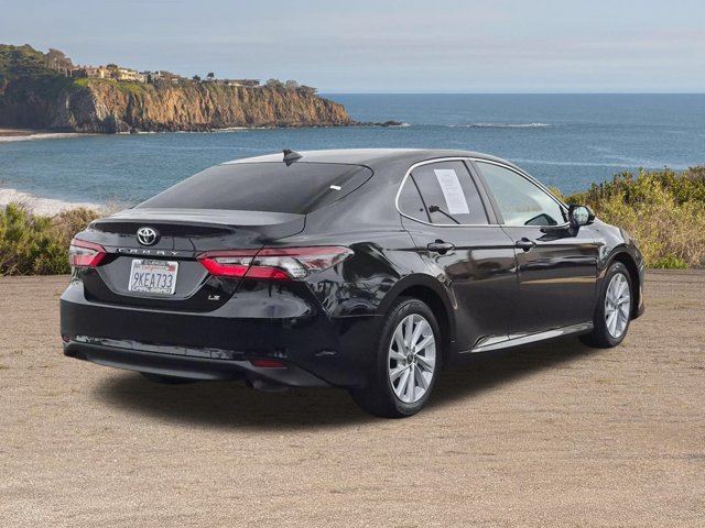 Used 2024 Toyota Camry LE FWD image 5