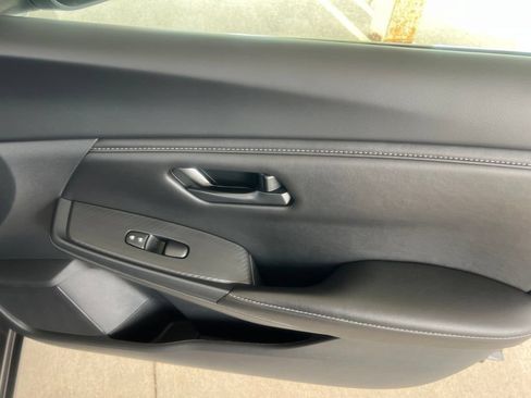 Certified 2025 Nissan Sentra S FWD image 21