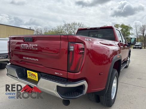 New 2026 GMC Sierra 3500 SLT w/ SLT Premium Package AWD/4WD image 5