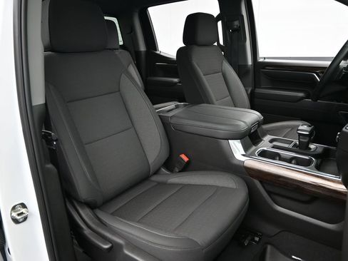 Used 2025 GMC Sierra 1500 Elevation w/ Preferred Package image 34