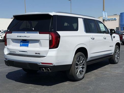 New 2026 GMC Yukon XL Denali w/ Denali Reserve Package AWD/4WD image 2