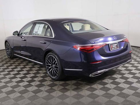 Used 2022 Mercedes-Benz S 500 4MATIC w/ 3D Technology Package image 14