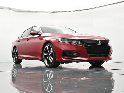 Used 2019 Honda Accord Sport image 39
