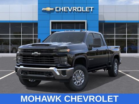 Used 2026 Chevrolet Silverado 3500 W/T AWD/4WD image 6