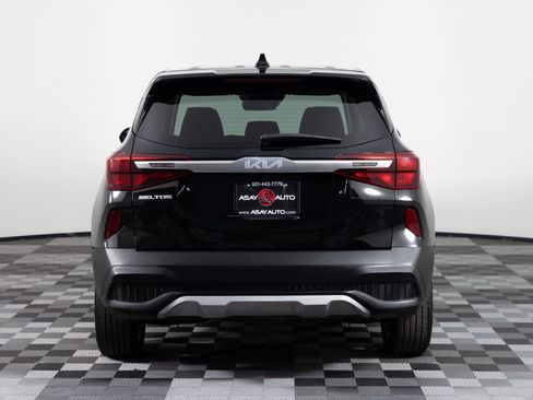 Used 2022 Kia Seltos LX AWD/4WD image 6