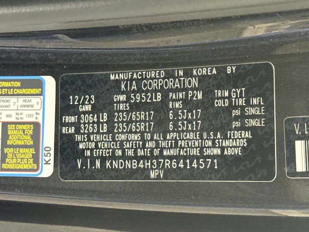 Used 2024 Kia Carnival LX FWD image 37